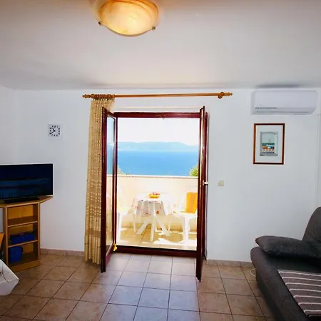 Charming Vesna Ravni Apartment
